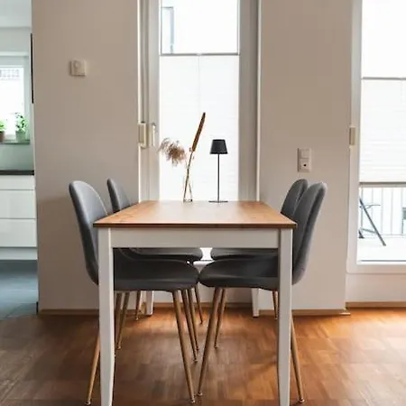 Traumwohnung Im Koelner Sueden Apartment Huerth
